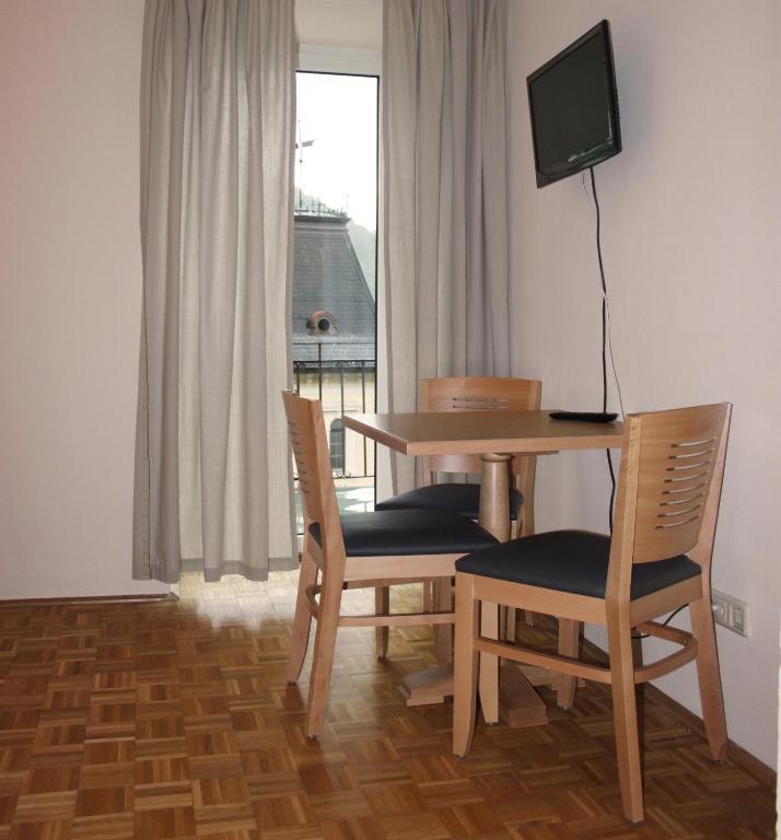 Hotel Hirschen 바트 가슈타인 객실 사진